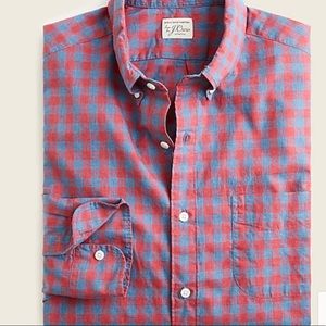 J Crew Men’s Medium Gingham Button Down